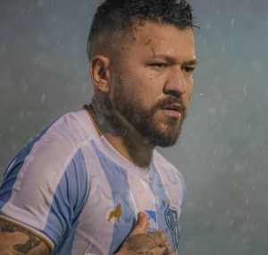 Rossi comenta situação do gramado - Crédito: Reprodução/Redes sociais do Rossi