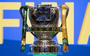Taça da Copa do Brasil - Crédito: Divulgação/CBF