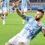 Rossi comemorando! Jorge Luís Totti/Paysandu