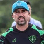 Luizinho Lopes está na corda-bamba | Jorge Luís Totti/Paysandu