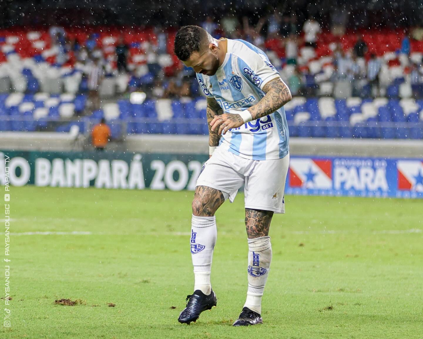 Após a partida, Rossi manda a real sobre os árbitros: “Marca um…”