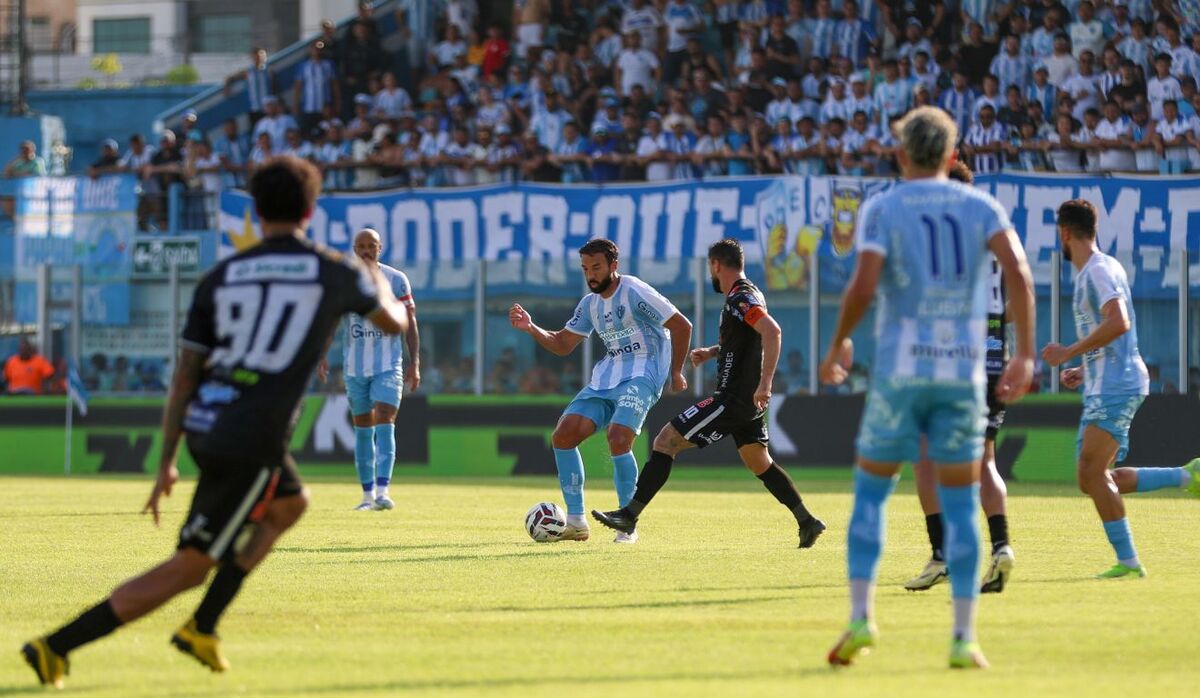 Paysandu perde de virada para o Operário-PR dentro de casa e se complica na série B