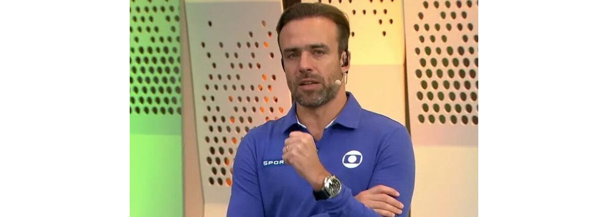 Roger Flores discorda de decisão da arbitragem em duelo entre Paysandu e Vasco: “Faltou…”